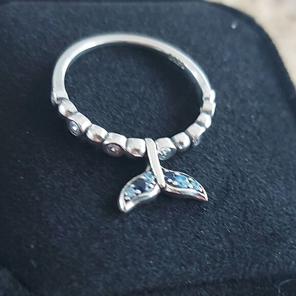 925 Sterling Silver Mermaid Tail Dangle Ring - Picture 4 of 7